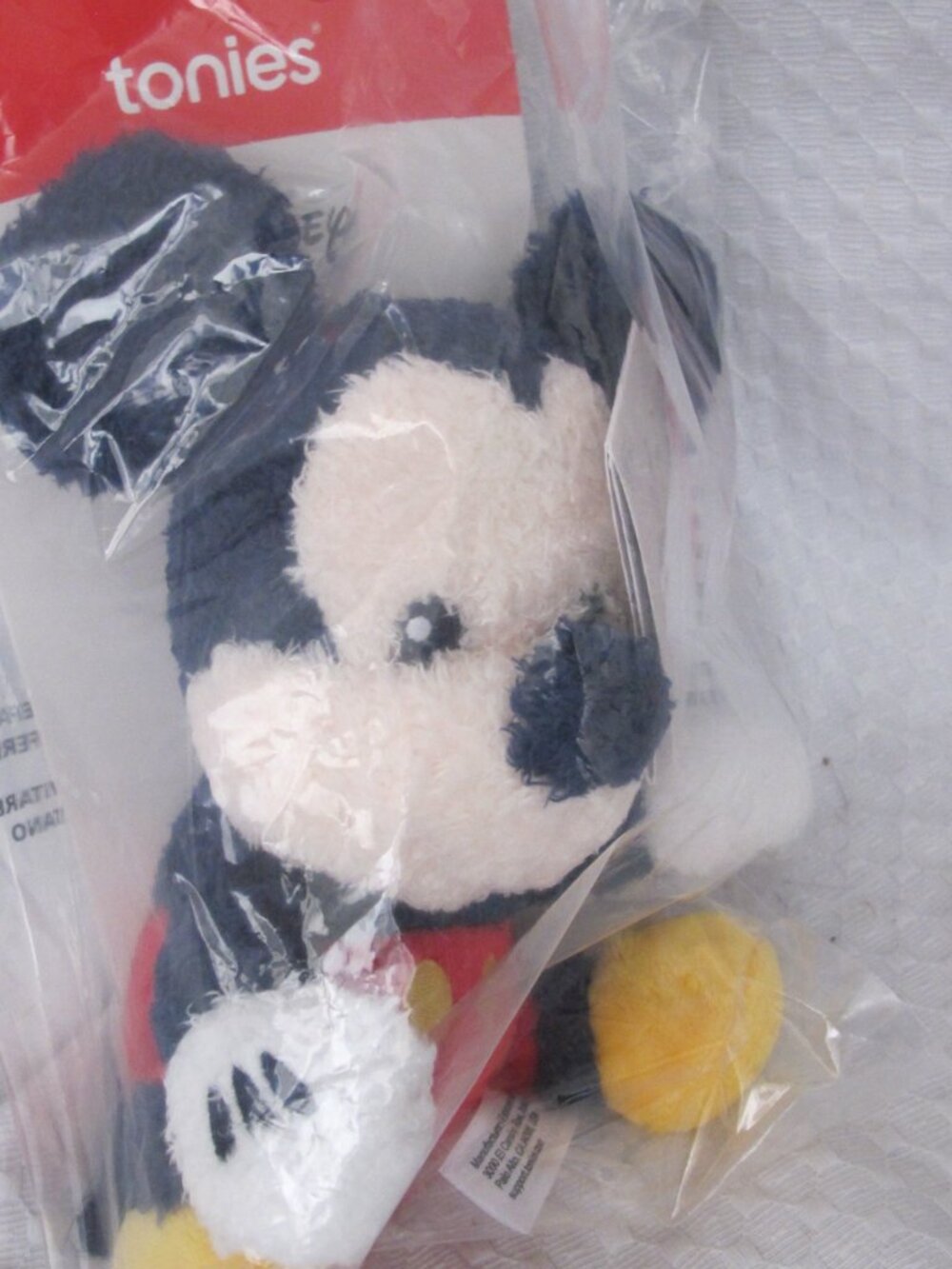 Disney Mickey Mouse Cuddle Tonie - Picture 5 of 7